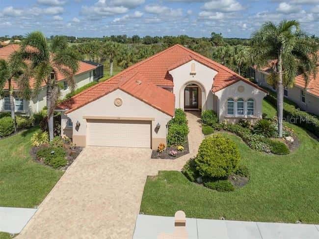 194 MONTELLUNA DRIVE