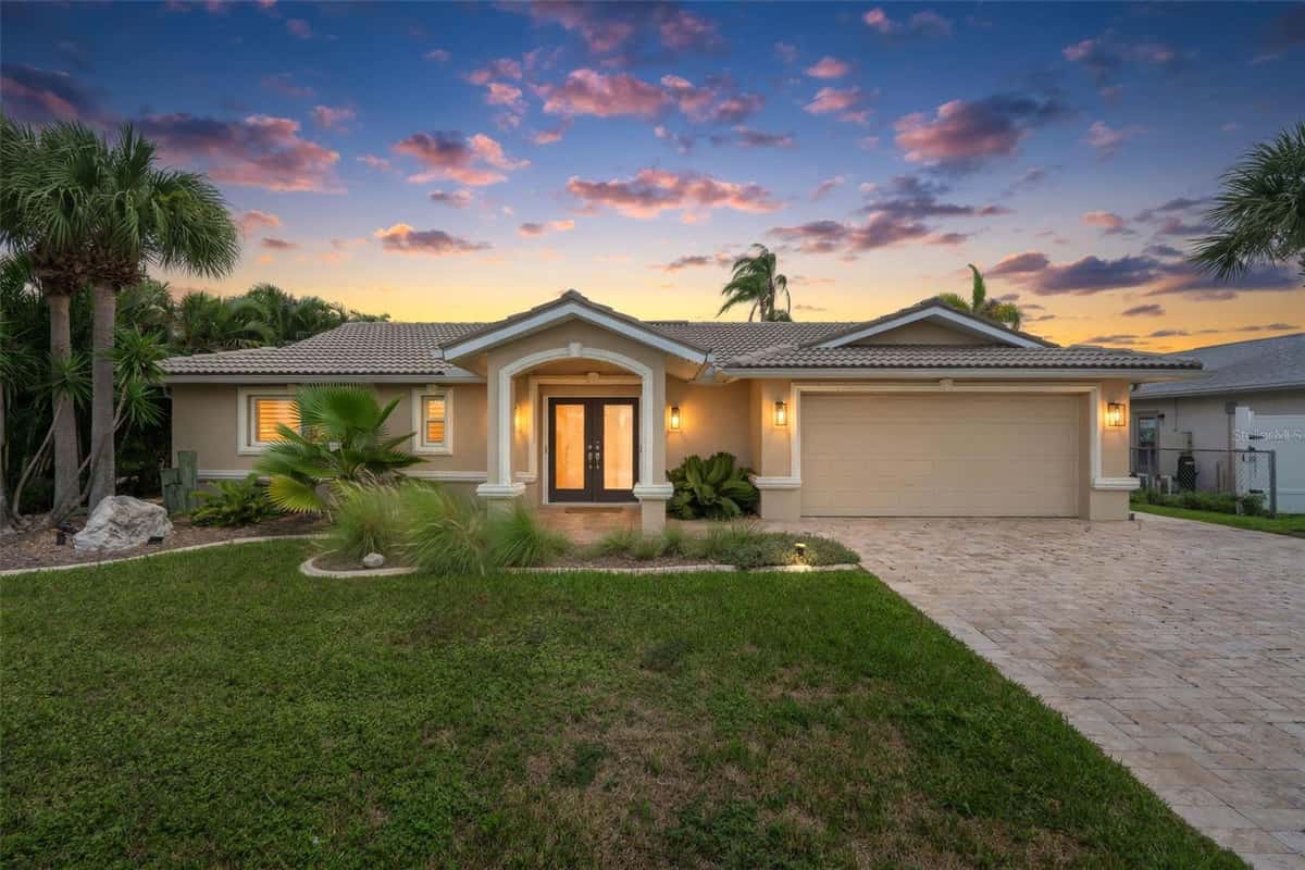 5548 LEEWARD LANE
