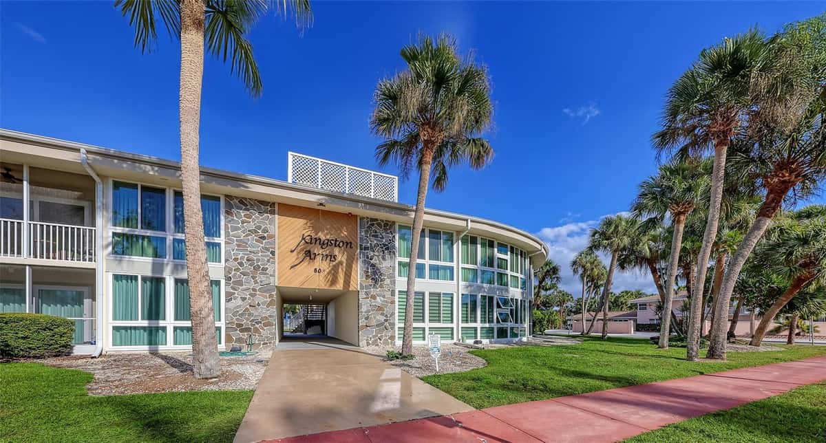 500 WASHINGTON DRIVE