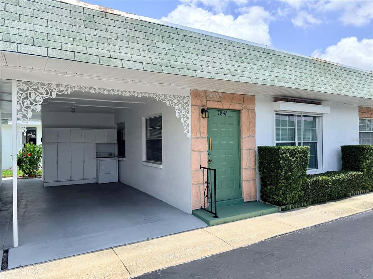 7847 39TH TERRACE