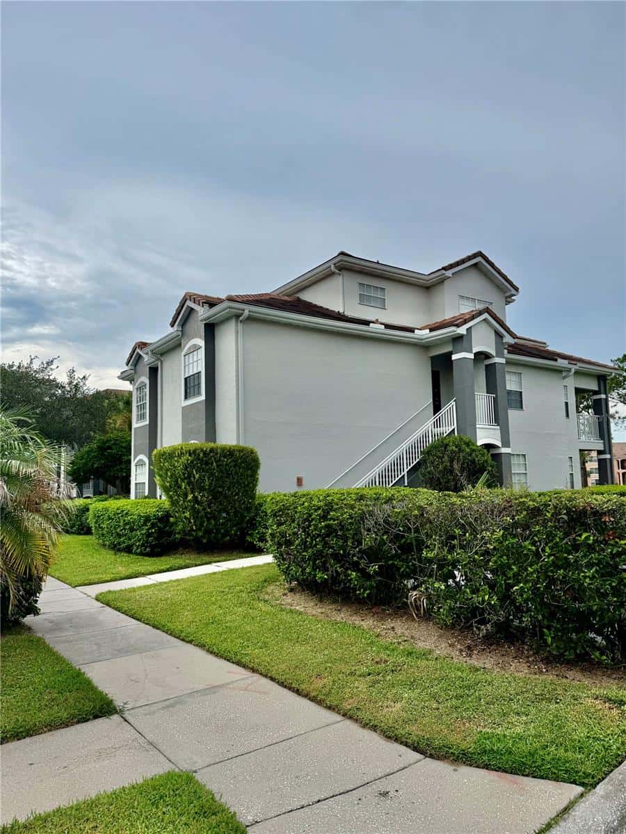 14049 FAIRWAY ISLAND DRIVE