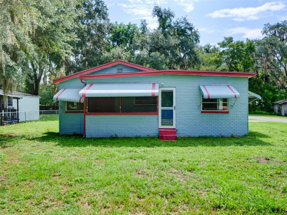 813 NW 5TH STREET