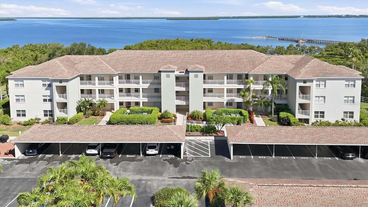 2725 TERRA CEIA BAY BOULEVARD
