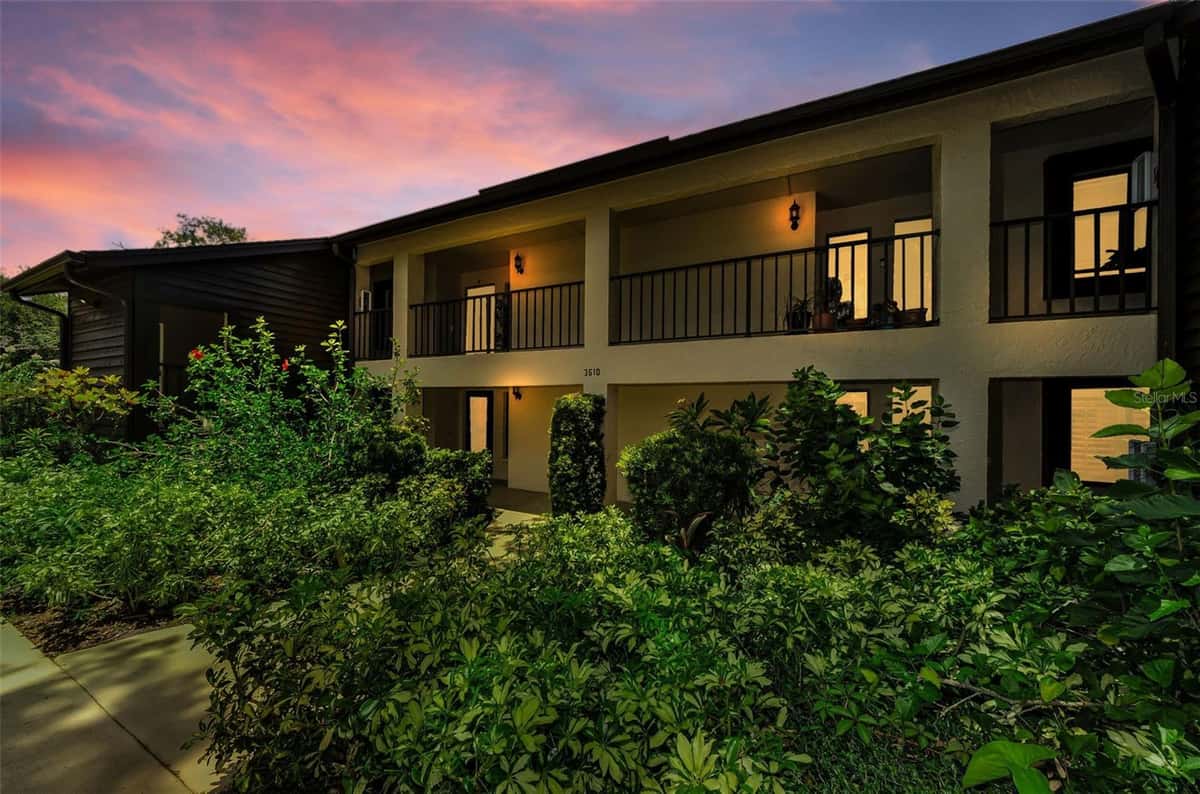 3610 MAGNOLIA RIDGE CIRCLE