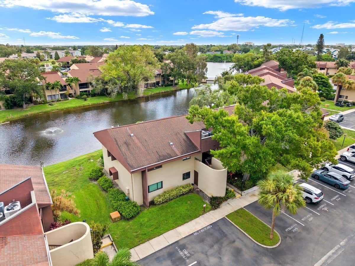 875 VILLAGE DRIVE