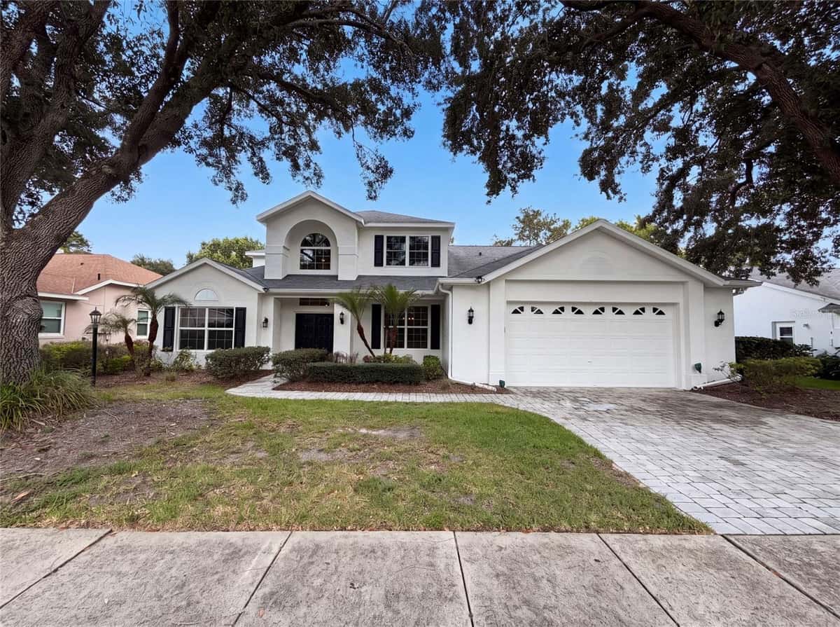 1379 HAMPSTEAD TERRACE