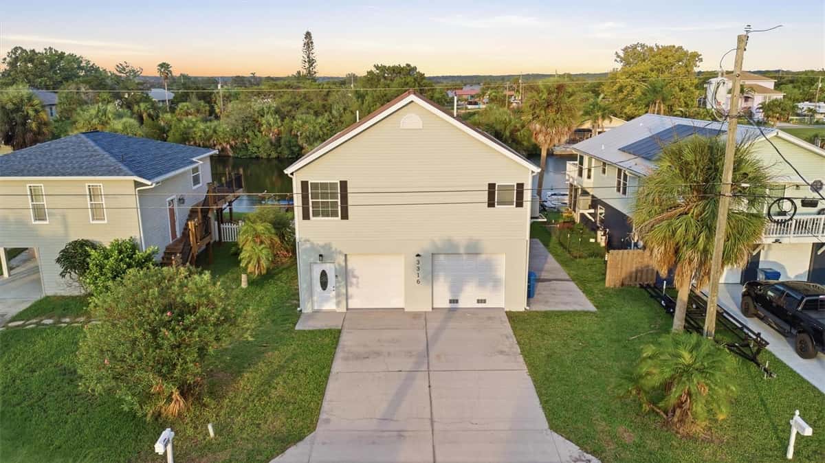 3316 HOLLY SPRINGS DRIVE