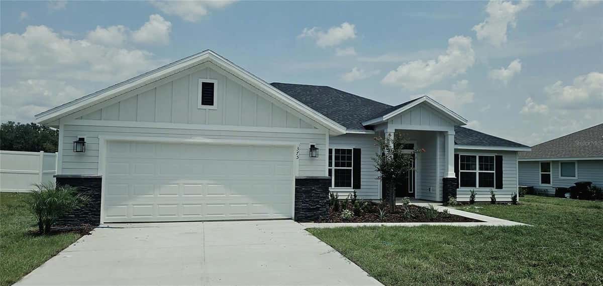 375 SILVER PALM DRIVE