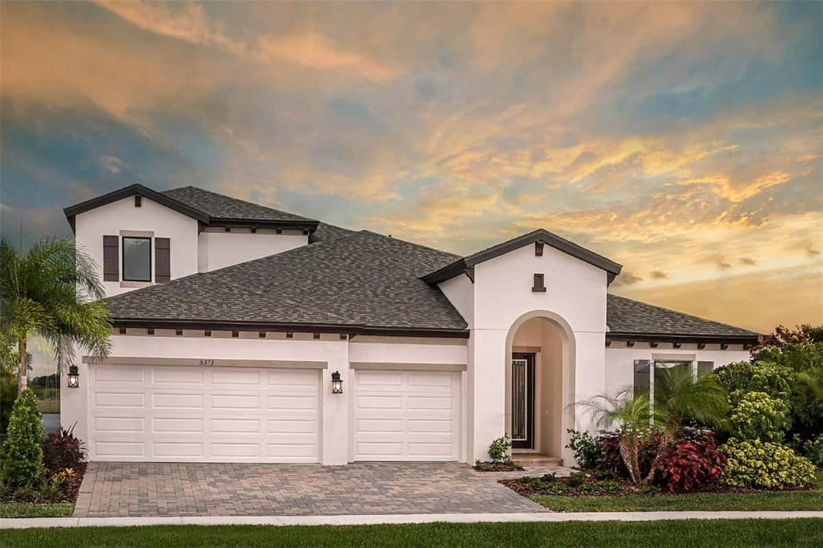 5373 WOLF CREEK DRIVE