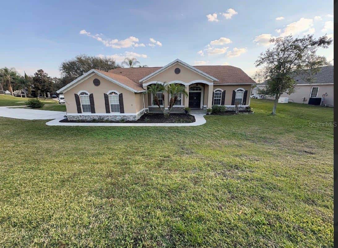 13059 SANDY PINE LANE