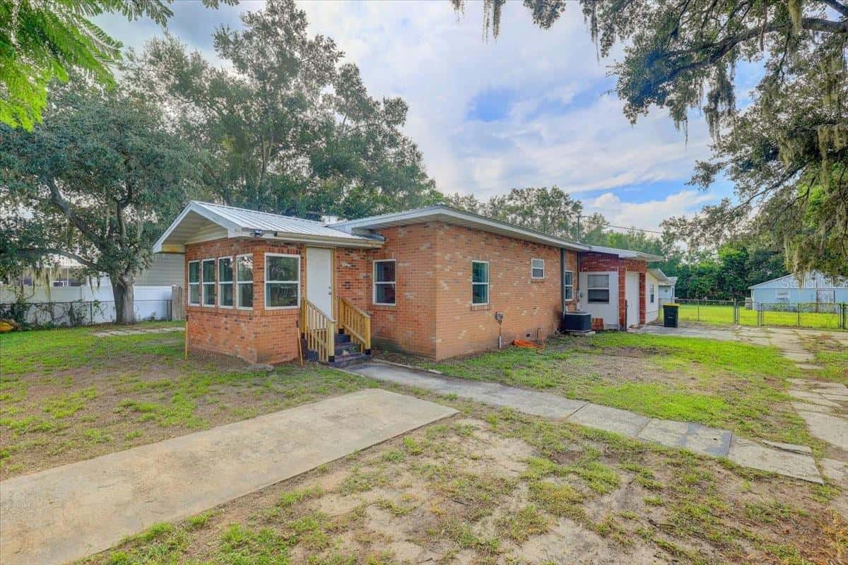 2557 K VILLE AVENUE