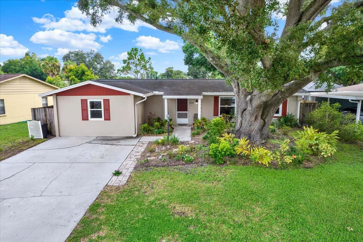 22537 NEWFIELD COURT