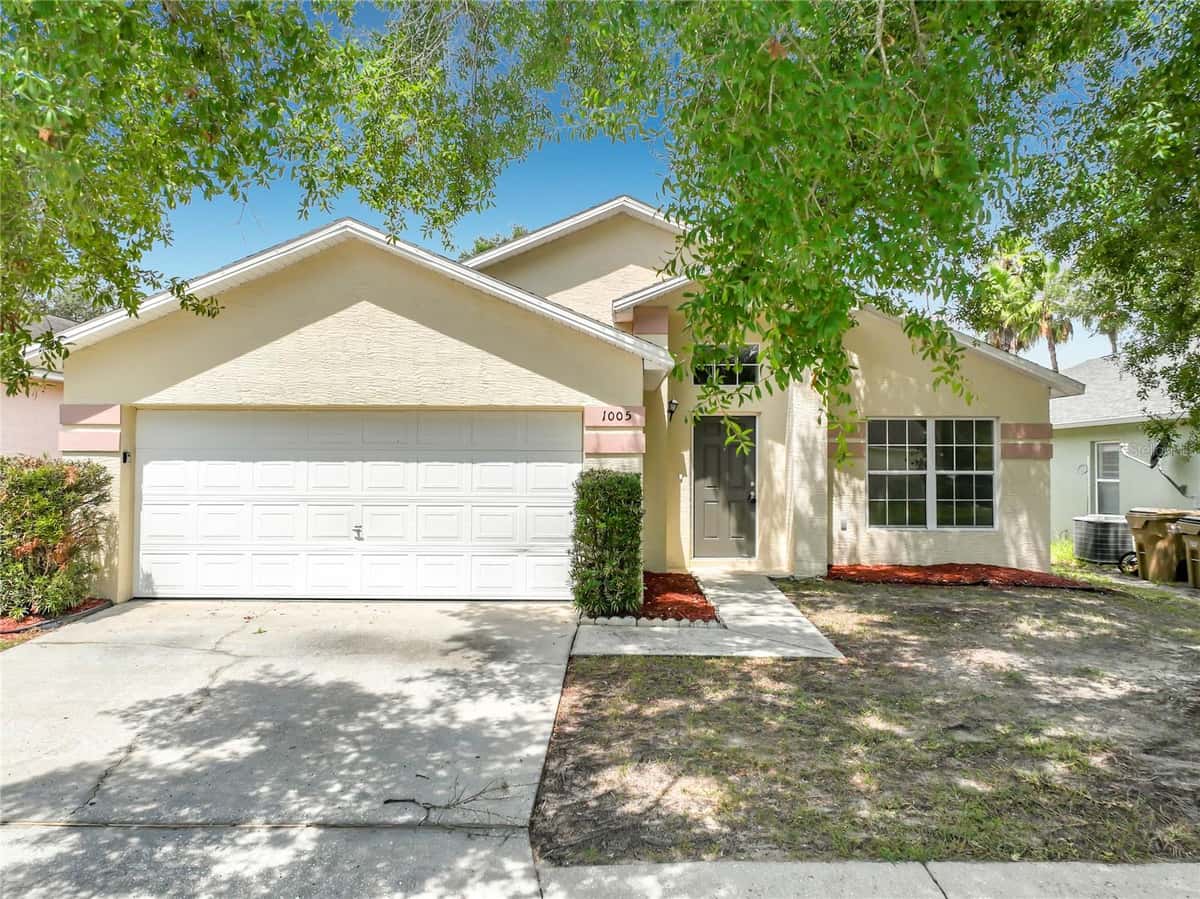 1005 WINDING WATER WAY
