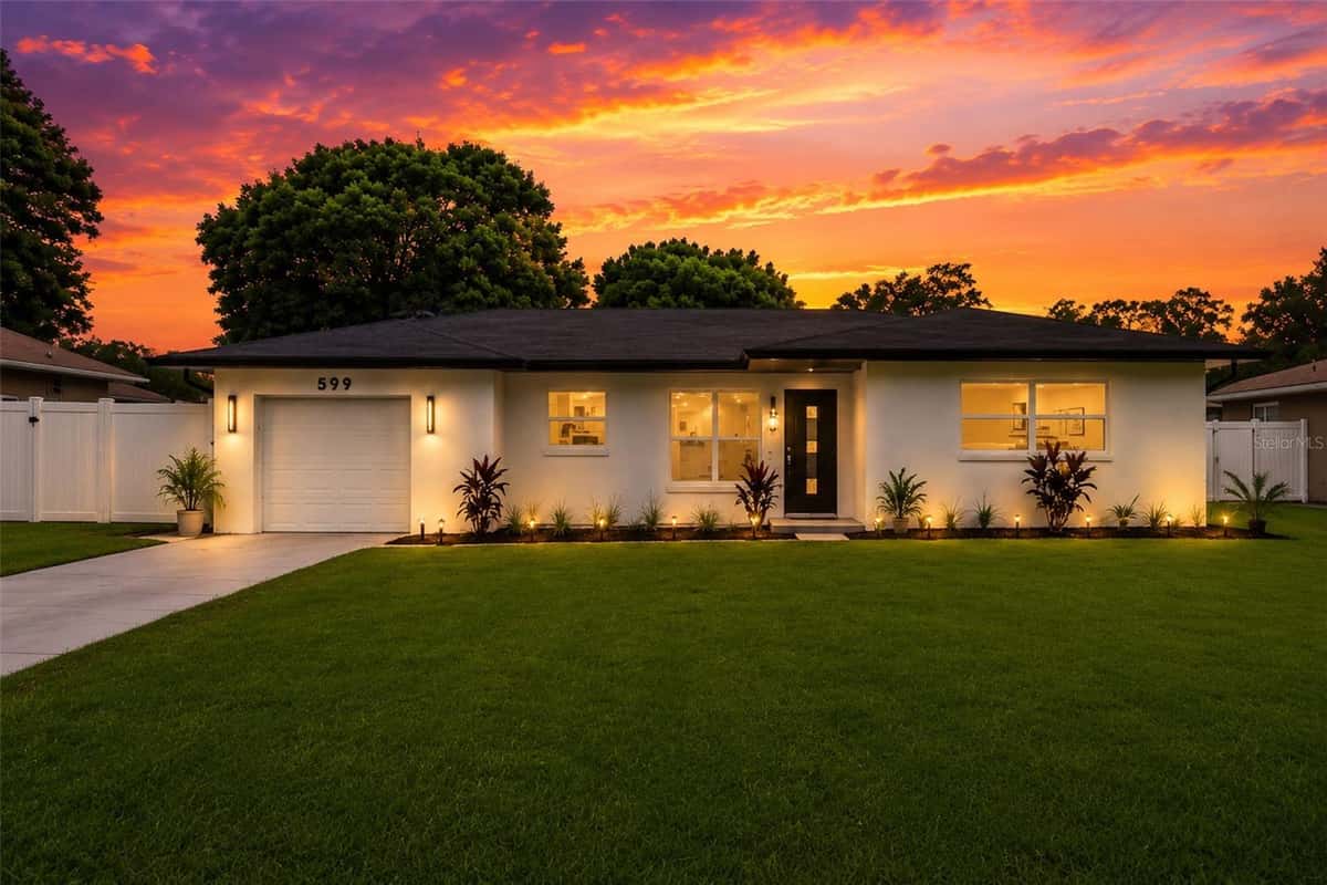 599 WOODLAND DRIVE
