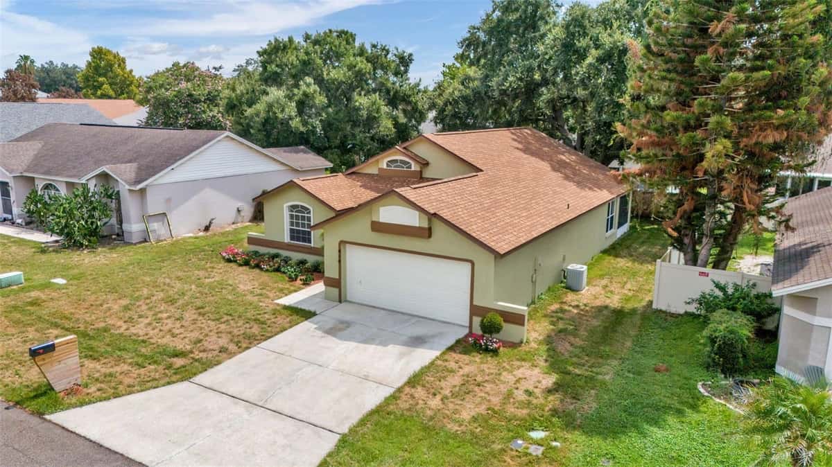 419 SAINT ANNS DRIVE