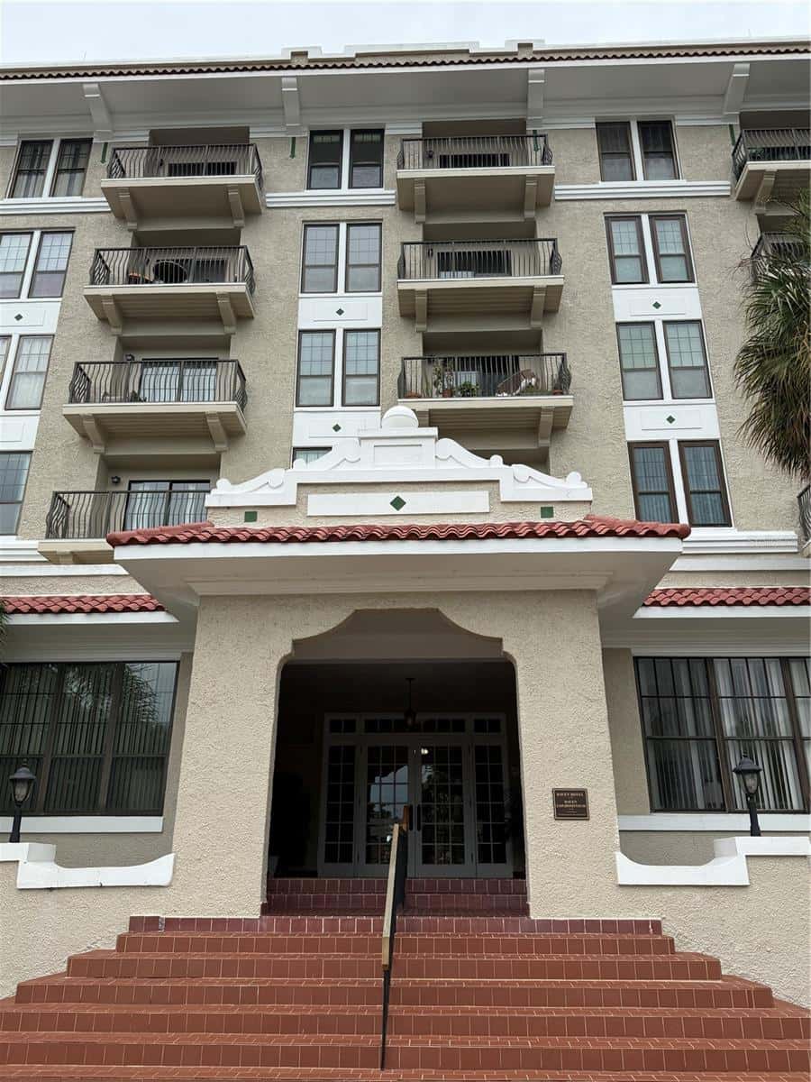 235 6TH STREET