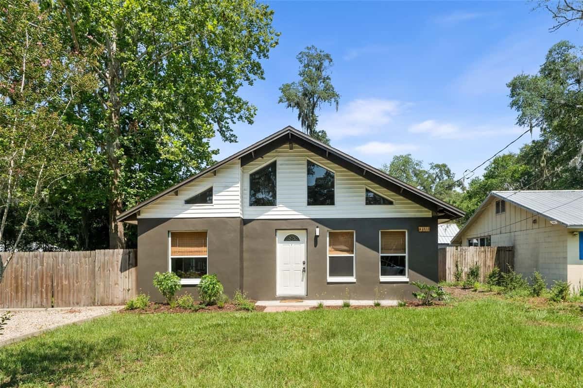 3177 9TH TERRACE