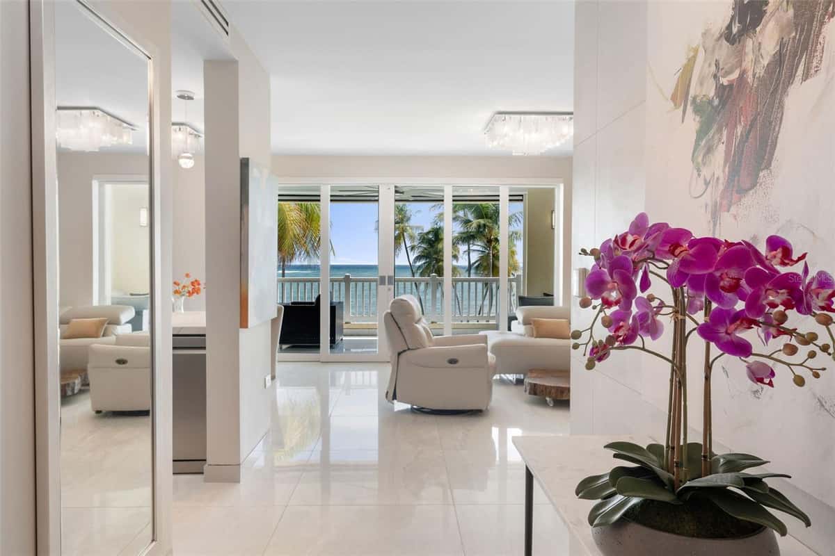 400 OCEAN DRIVE