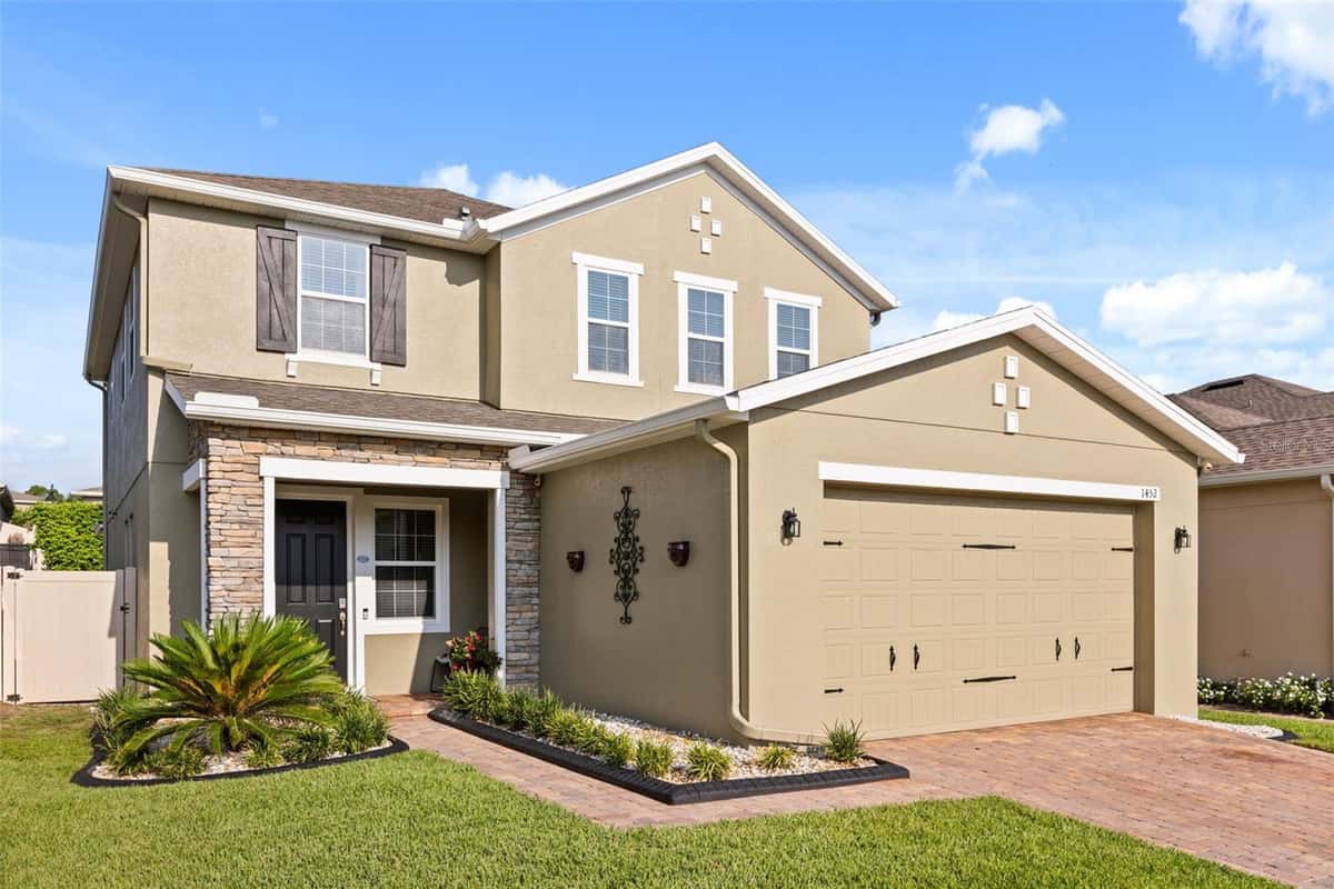 1452 SOURWOOD DRIVE
