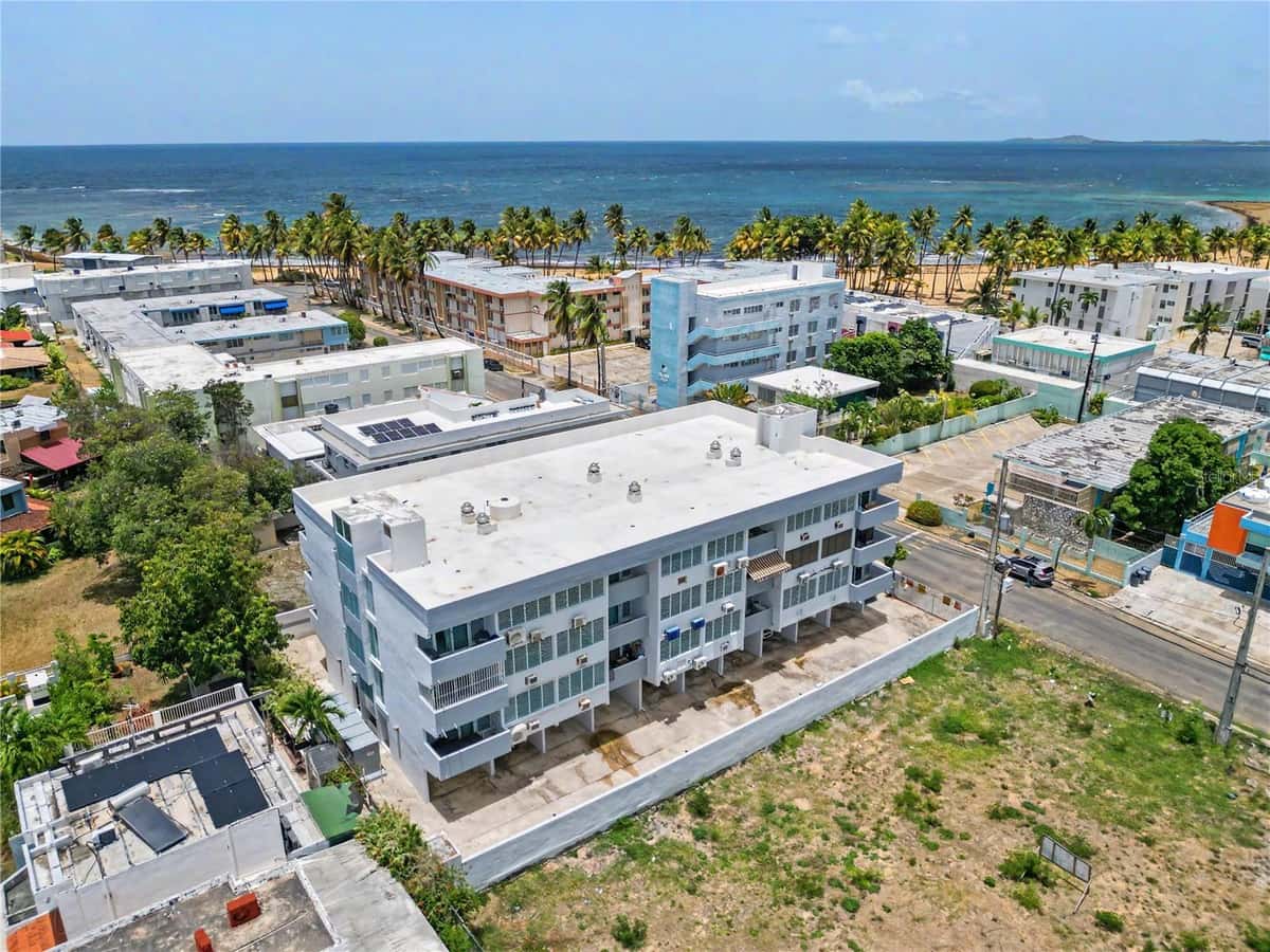 302 OCEAN DRIVE