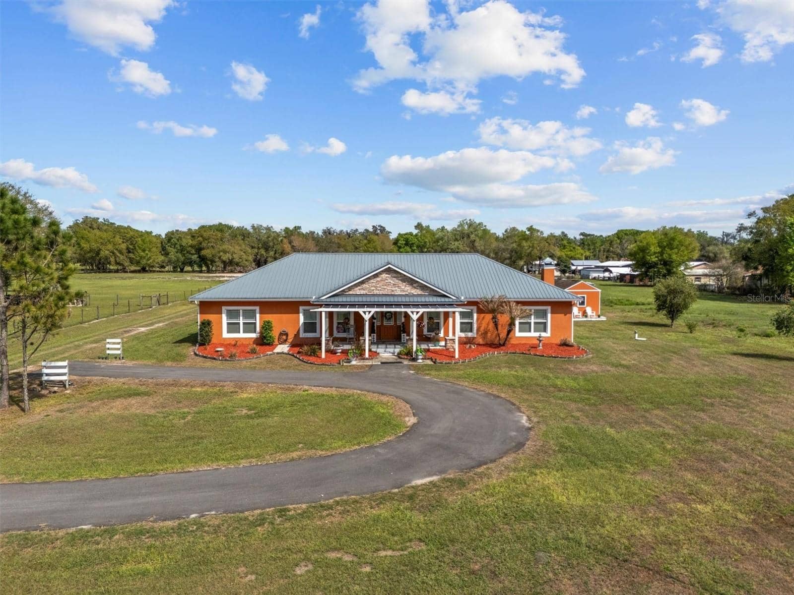 408 OLD BARTOW LAKE WALES ROAD