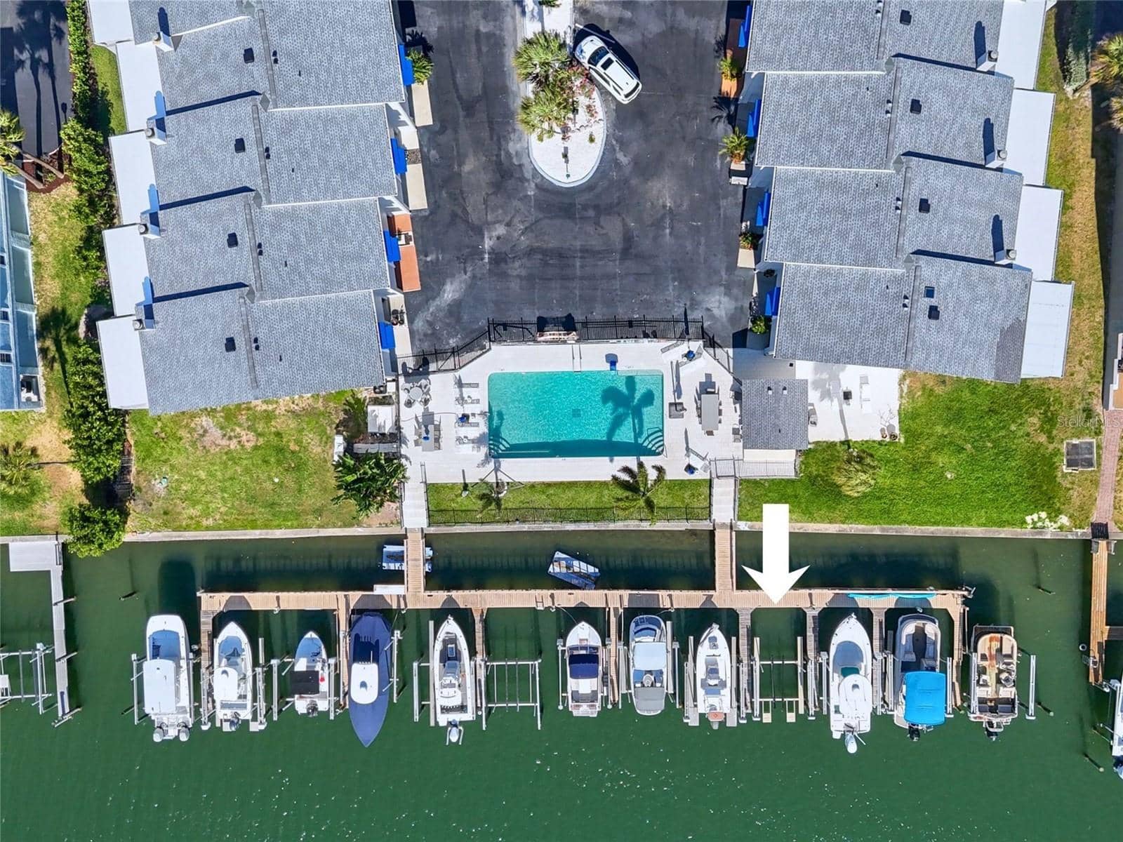 745 PINELLAS BAYWAY