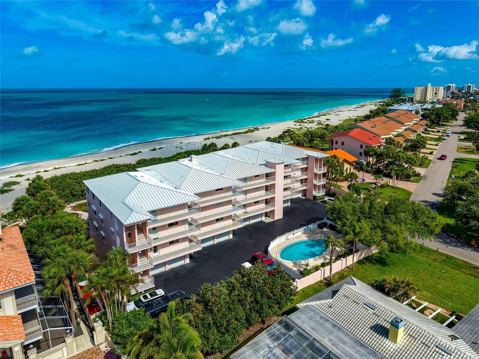 910 GOLDEN BEACH BOULEVARD