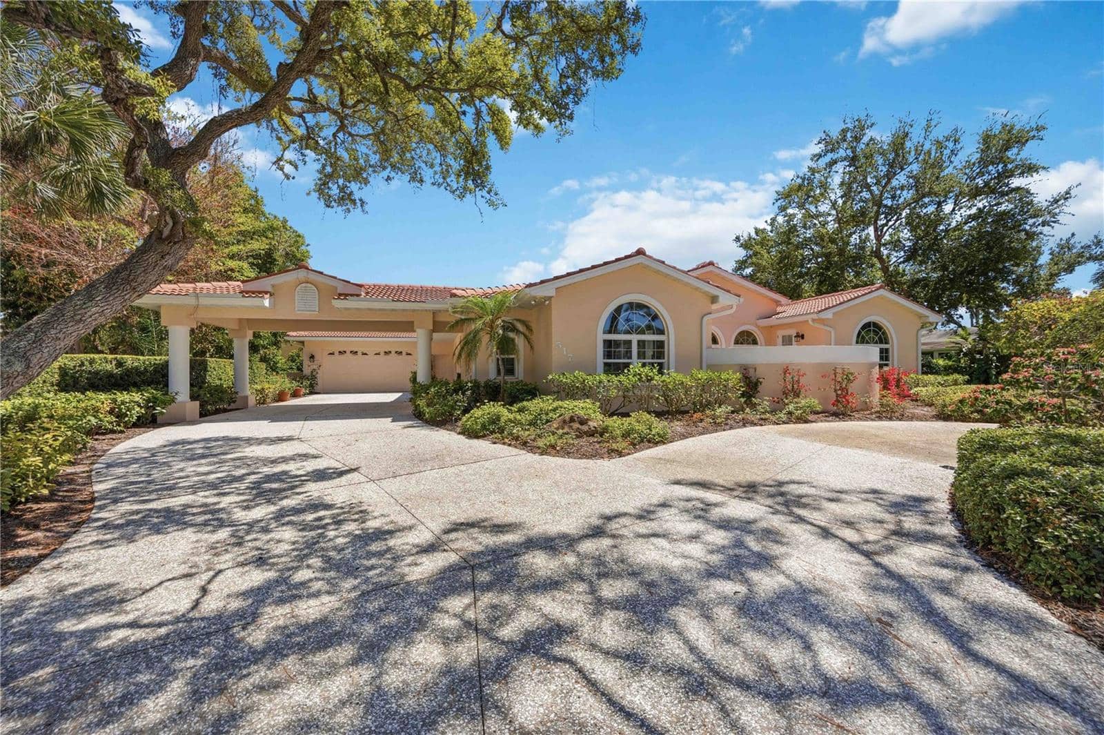 517 GRANADA AVENUE