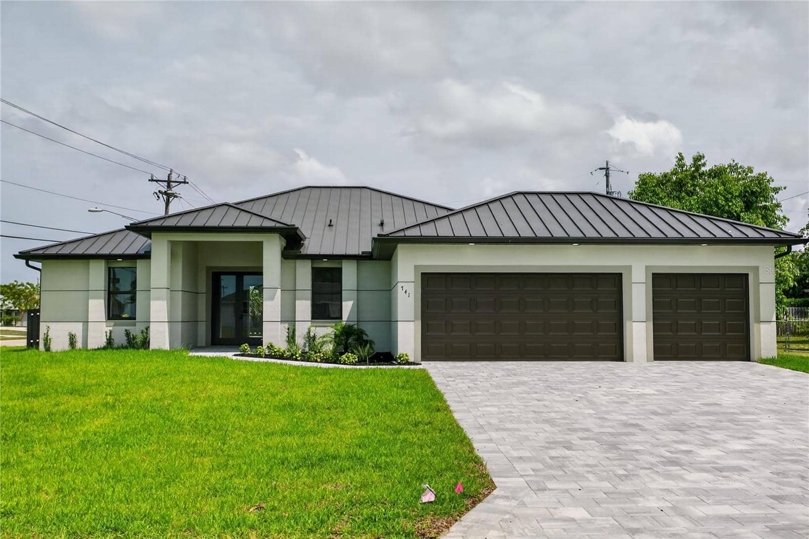 741 7TH TERRACE