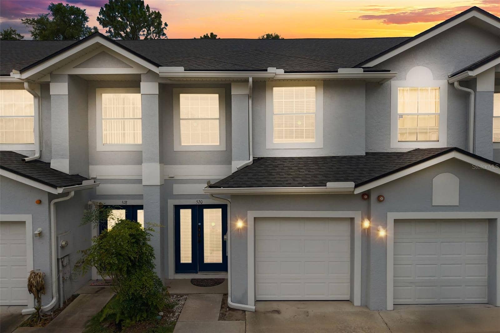 520 MAJESTIC WAY