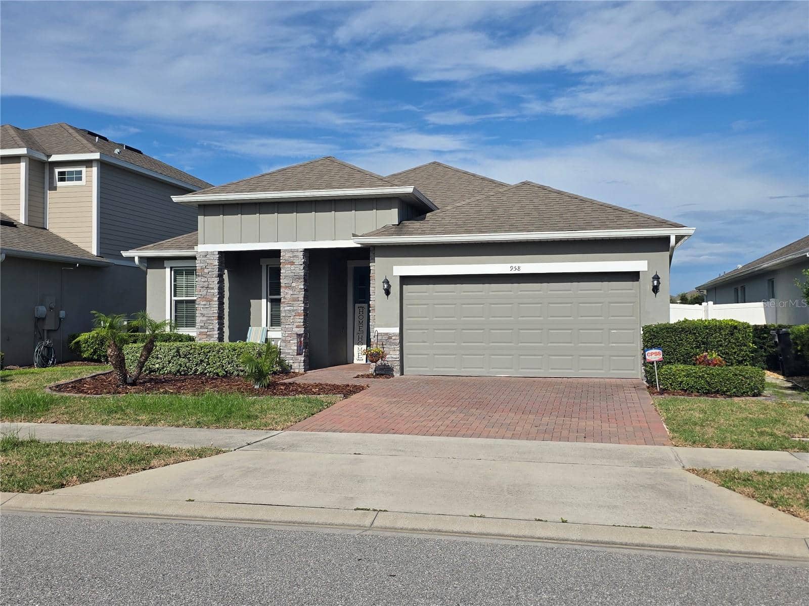 958 COMPASS LANDING DRIVE