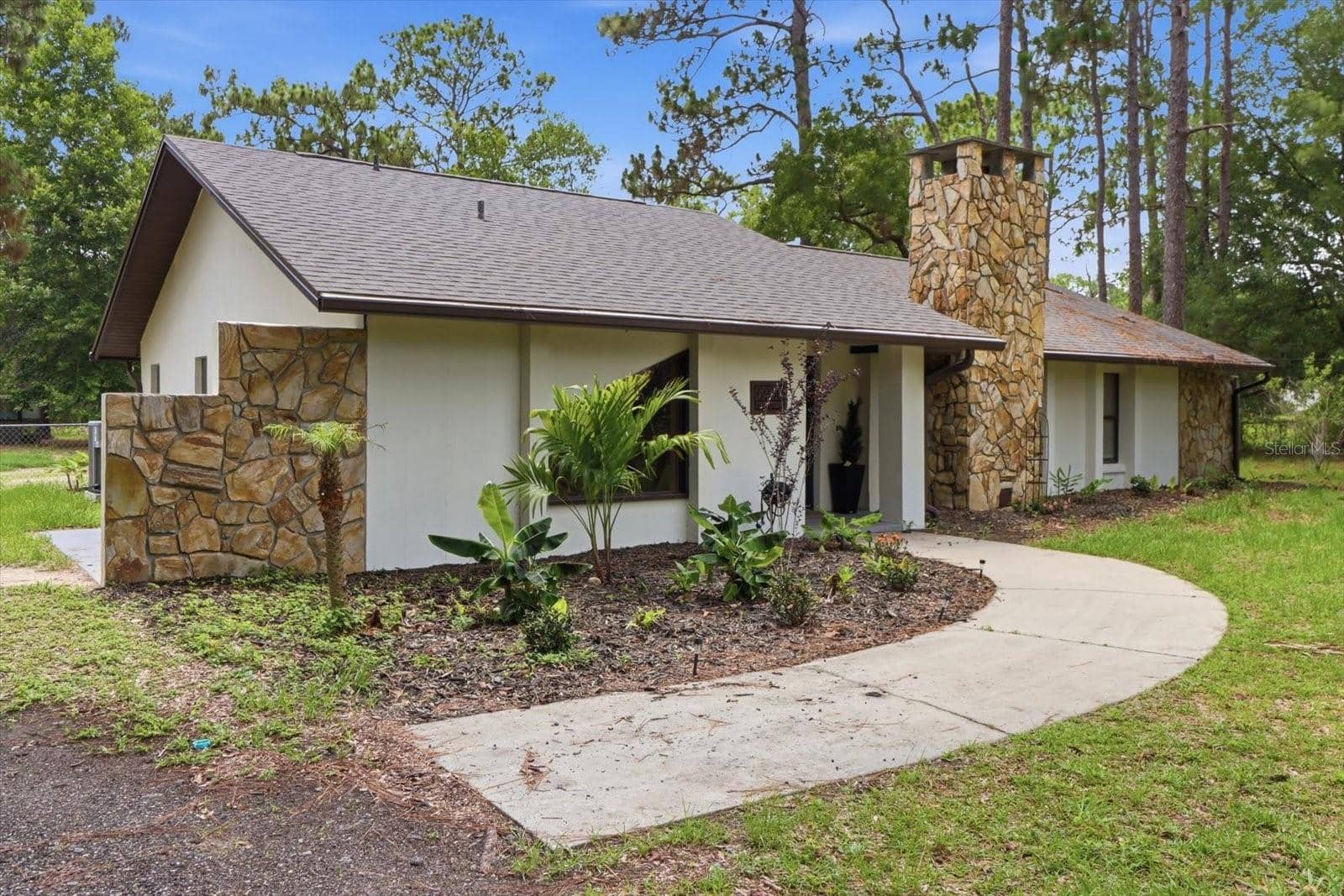 6950 HILGER COURT