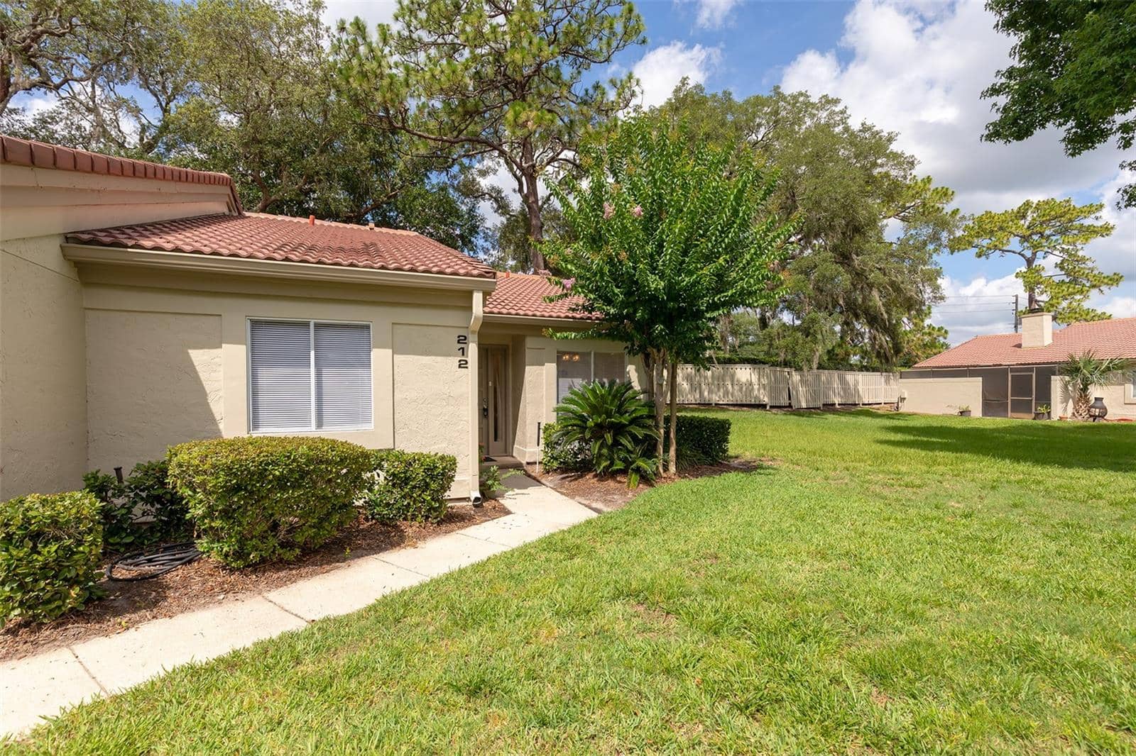 212 SABAL PALM PLACE