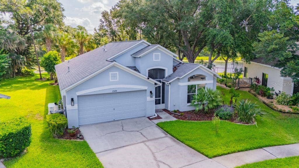 15424 OSPREY GLEN DRIVE
