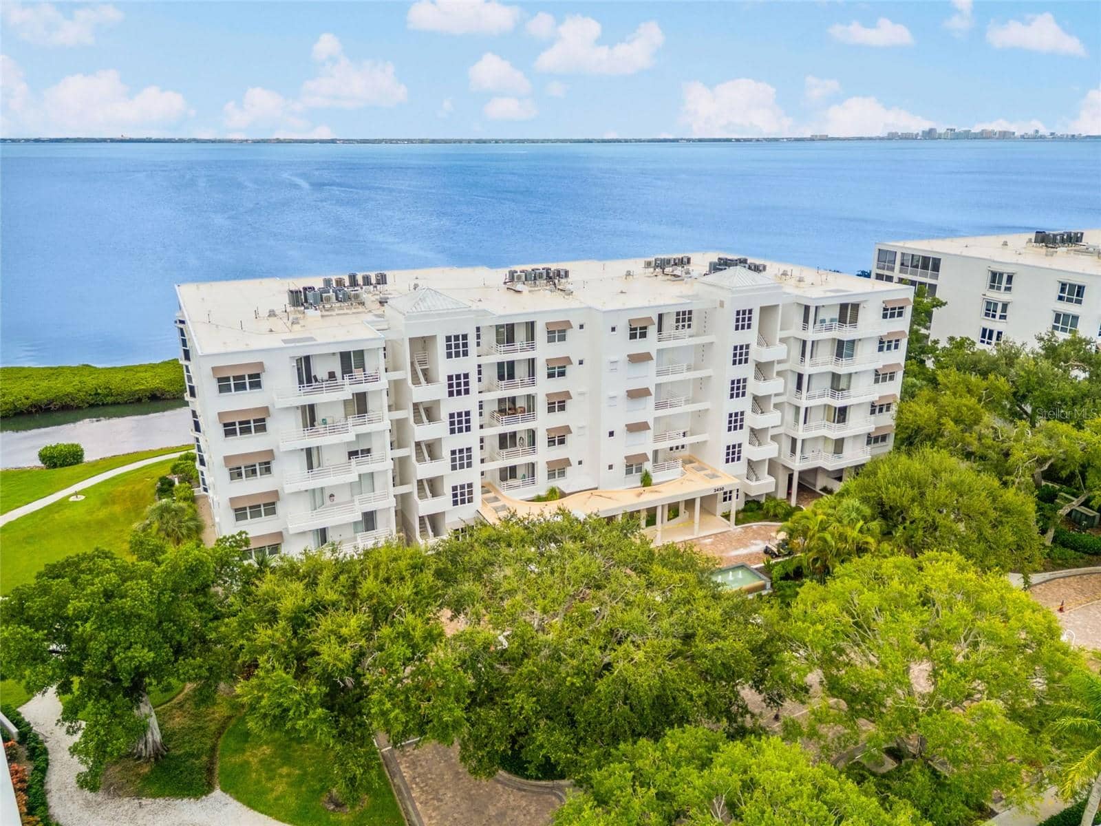 2450 HARBOURSIDE DRIVE
