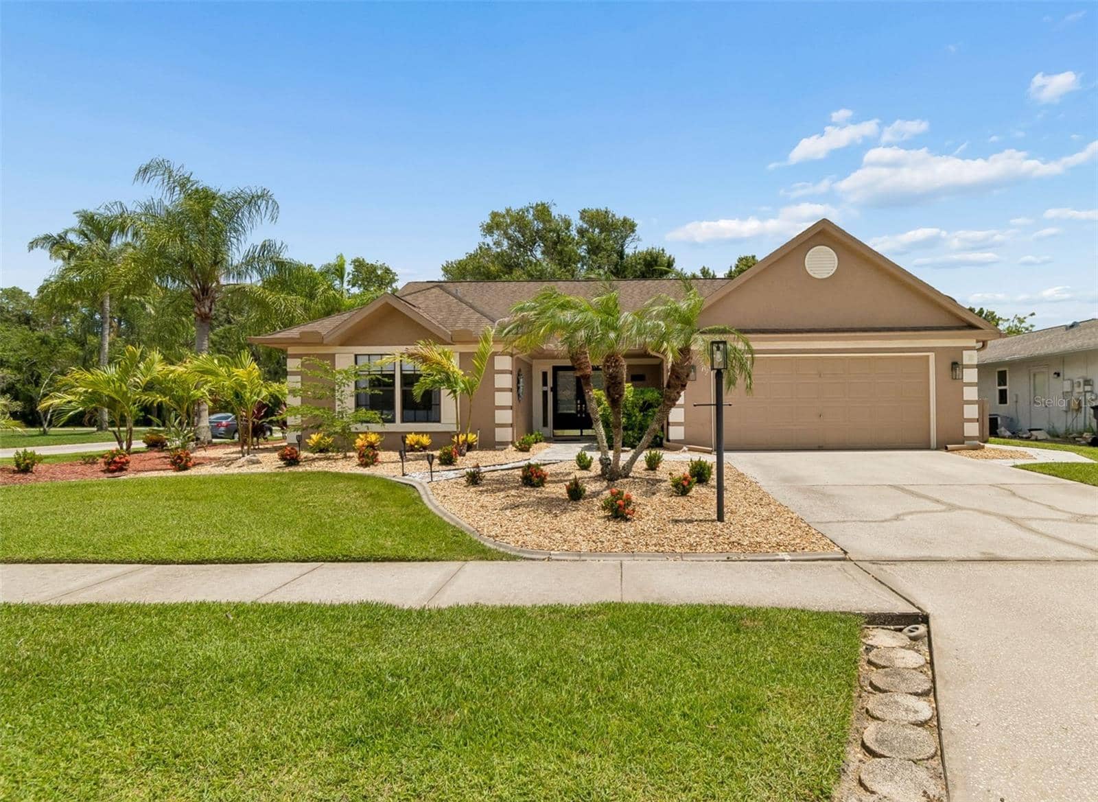 650 SWEETBRIAR DRIVE
