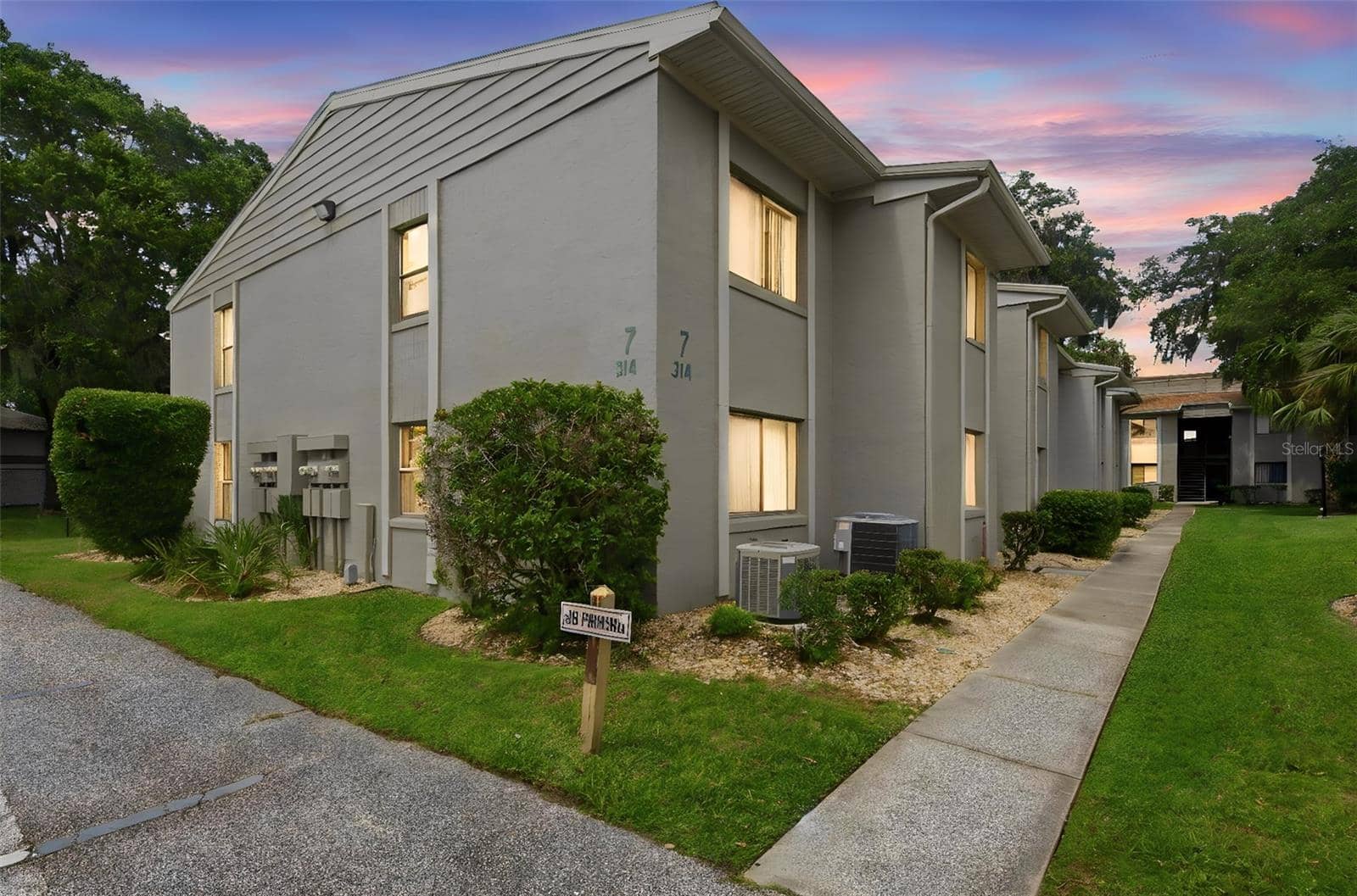 314 PALM COAST PARKWAY