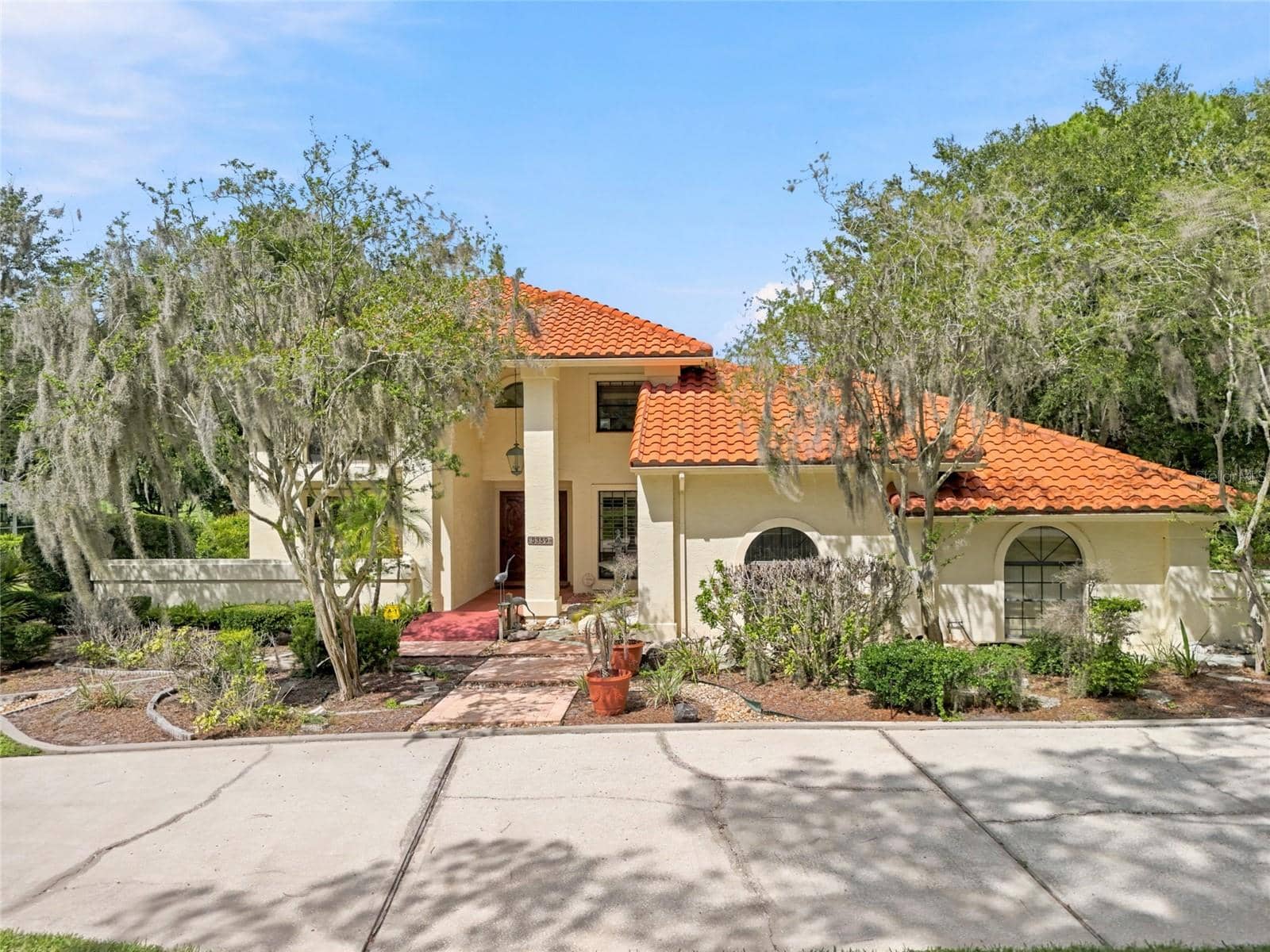 5359 SADDLEBROOK WAY