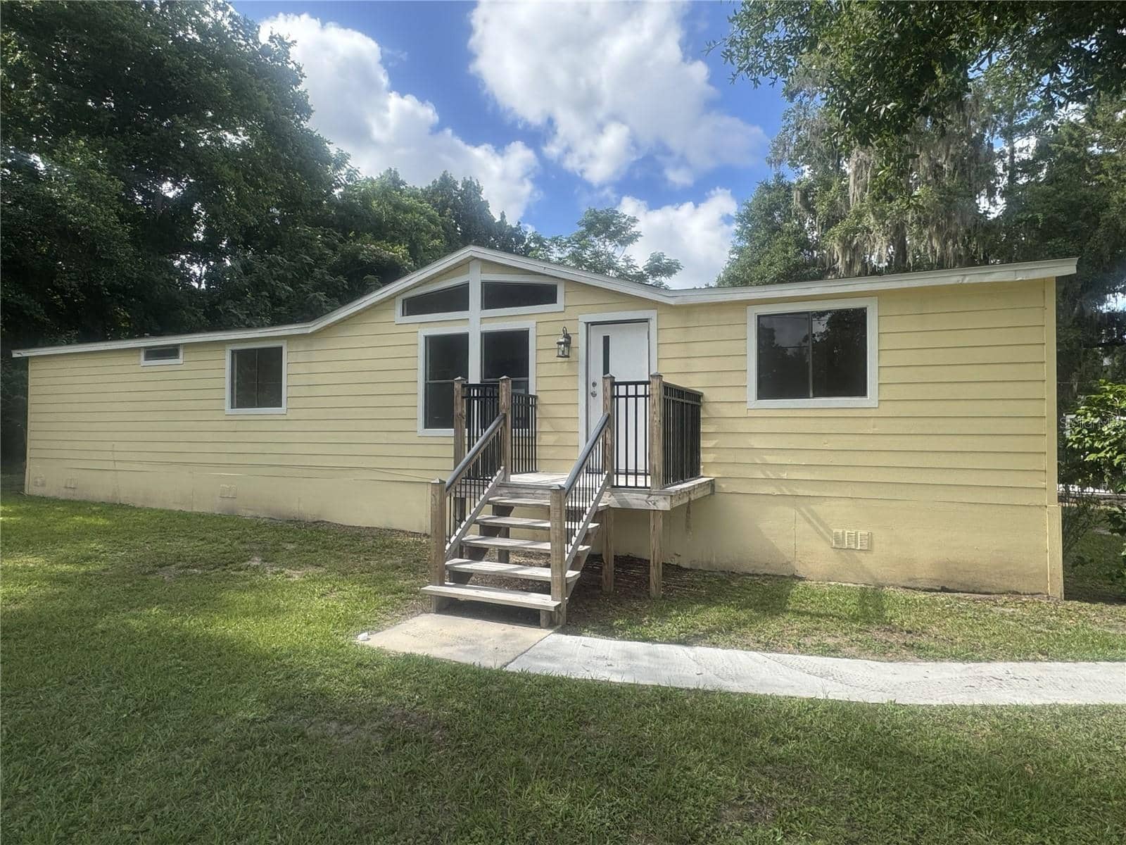 5205 32ND COURT