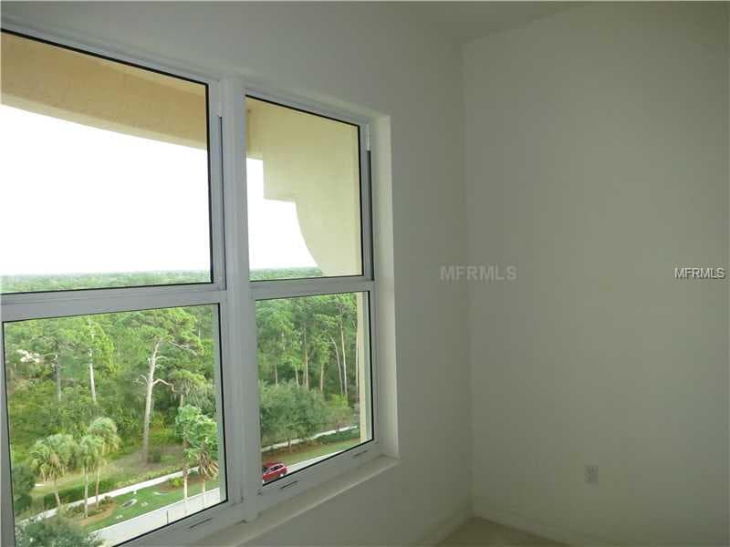 401 POINT ROAD — photo 16 of 23