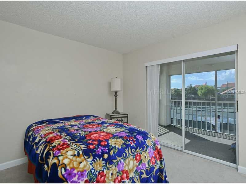 4510 EL CONQUISTADOR PARKWAY — photo 14 of 21
