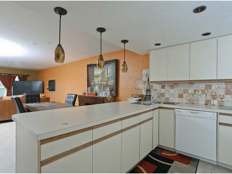 4510 EL CONQUISTADOR PARKWAY — photo 12 of 21