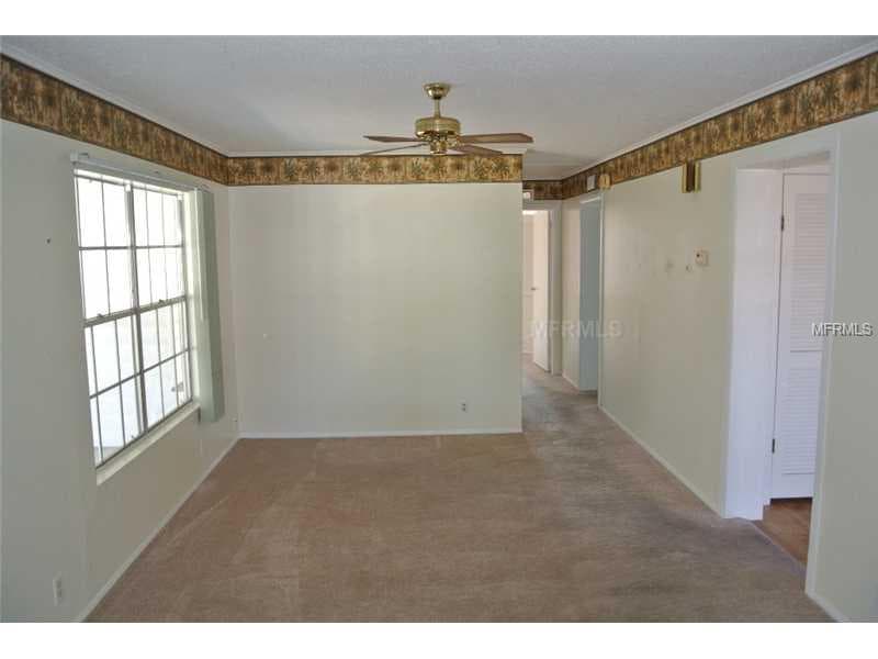 1802 WOODSTOCK LANE — photo 11 of 12