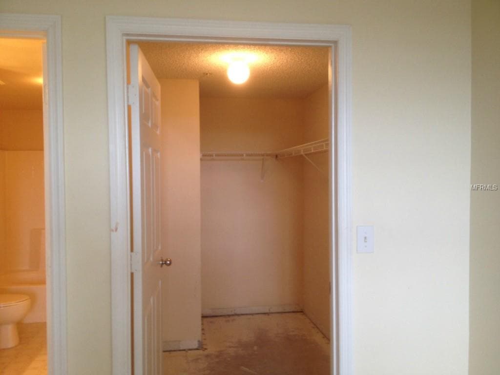 5500 BENTGRASS DRIVE — photo 5 of 12