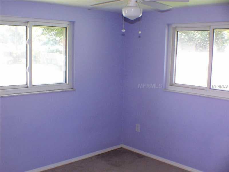 464 BAHAMA ROAD — photo 10 of 15