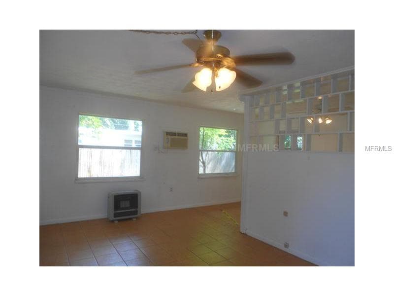 8833 VAMO ROAD — photo 1 of 9