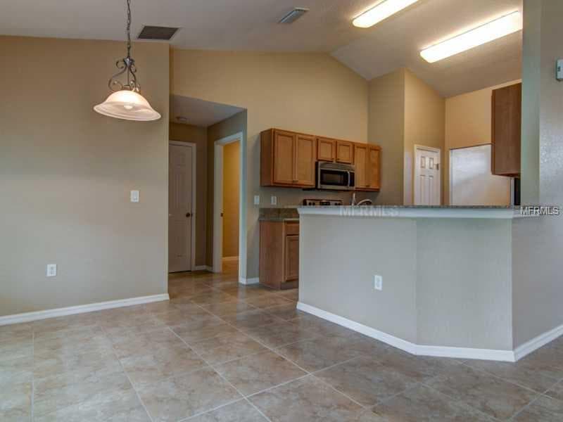 4662 OAKLEY ROAD — photo 7 of 25