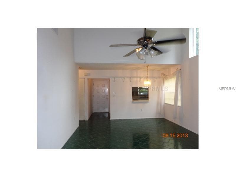 5009 VILLAGE GARDENS DRIVE — photo 4 of 10