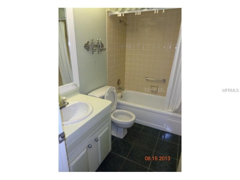 5009 VILLAGE GARDENS DRIVE — photo 10 of 10