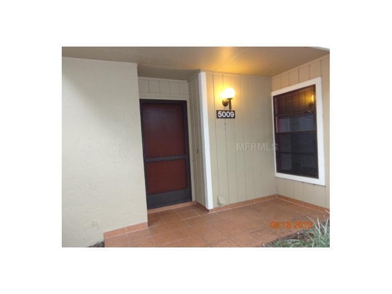 5009 VILLAGE GARDENS DRIVE